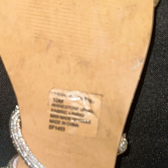 Steve Madden Silver Crystal Sandals w/ Ankle Straps Size 10 - Picture 7 of 10